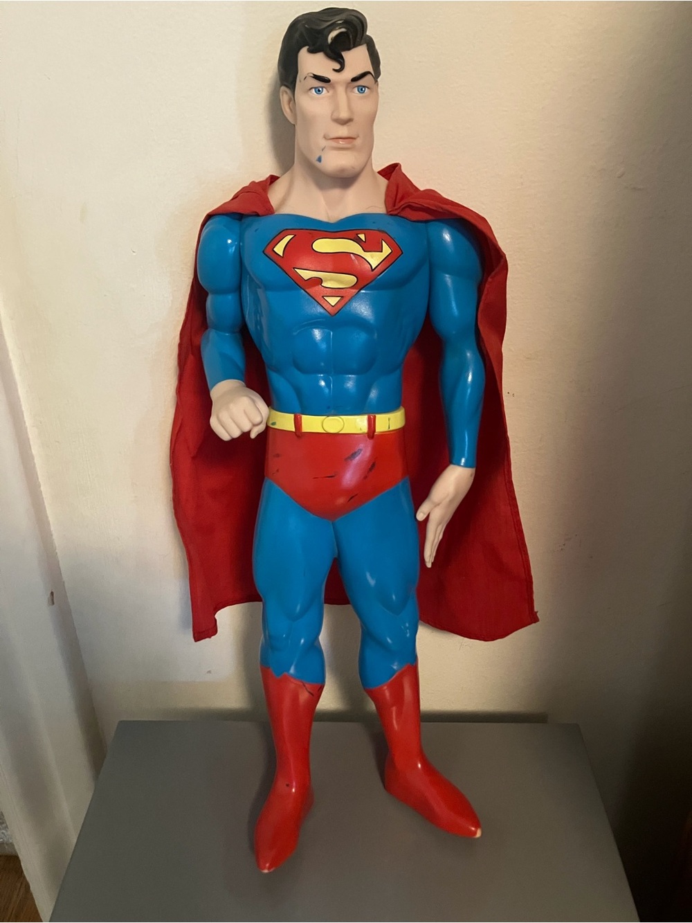 DC Comics Superman Poseable Action Figure Doll - 15” - Fabric Cape Vintage 1988